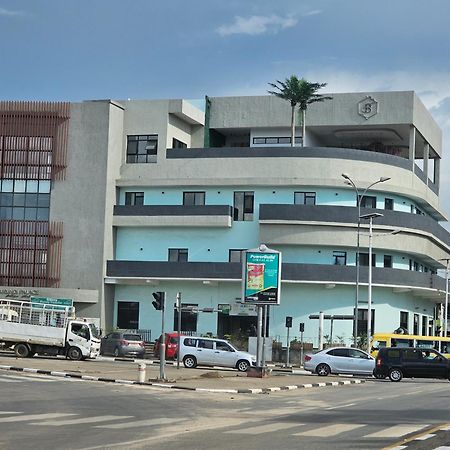 Burundi Palace Boutique Hotel Bujumbura Extérieur photo